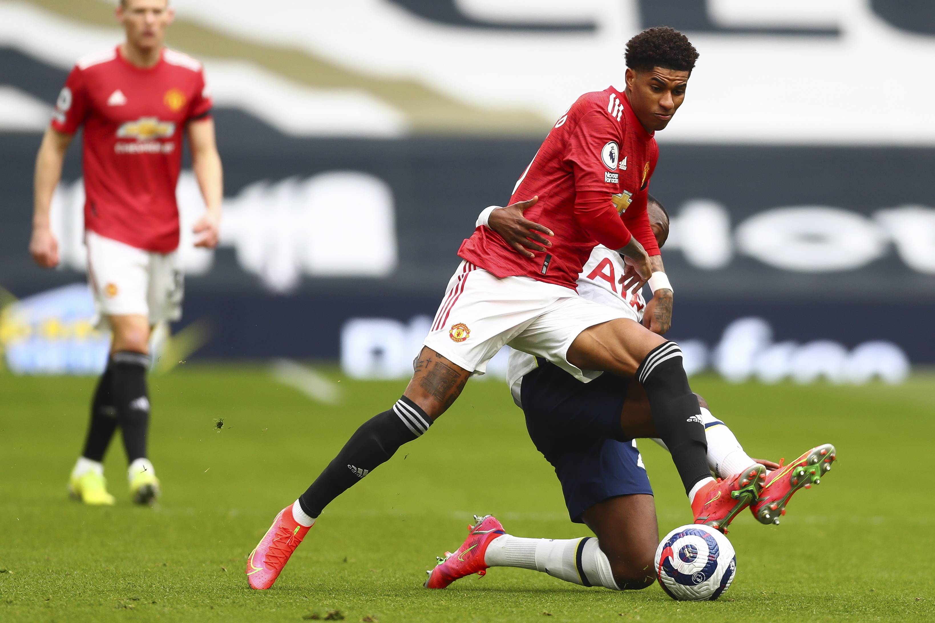 尤其是皇家 尤其是皇家